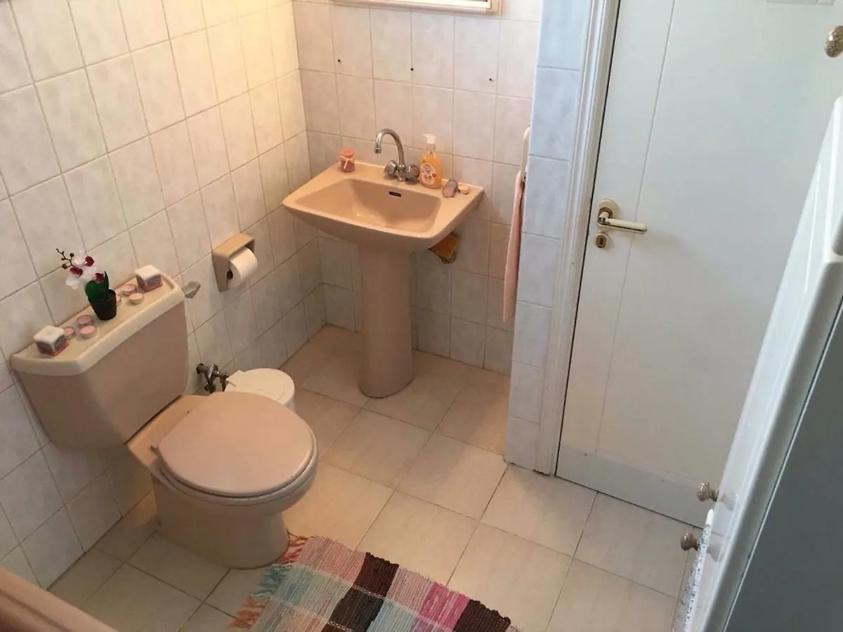 מלון לרנקה Valia Luxury Beach House בית כפרי